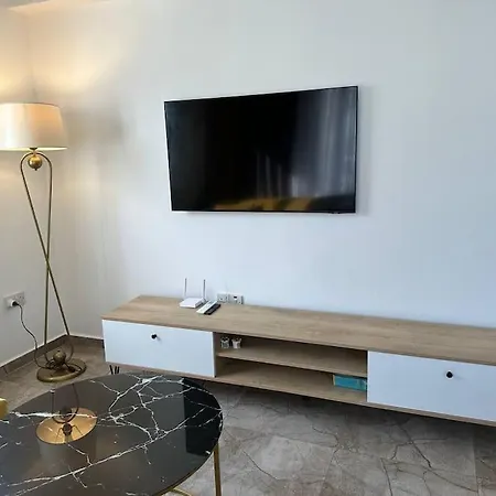 1+1 Melis Alsancak Karavas (Northern Cyprus)