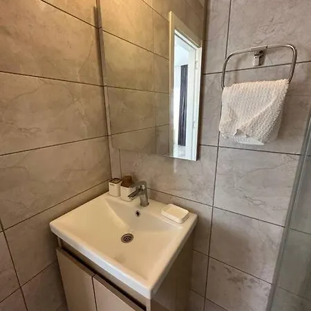 Apartment 1+1 Melis Alsancak *